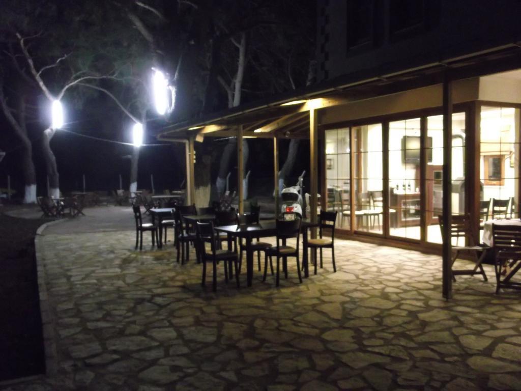 Geyikli Herrara Exterior foto